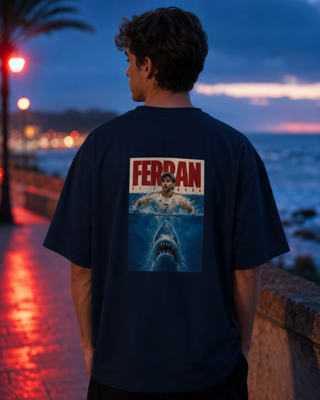 TIBURÓN - Camiseta oversized unisex