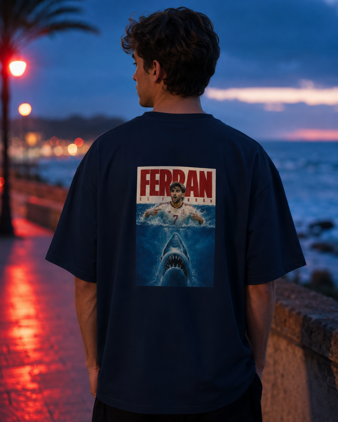 TIBURÓN - Camiseta oversized unisex